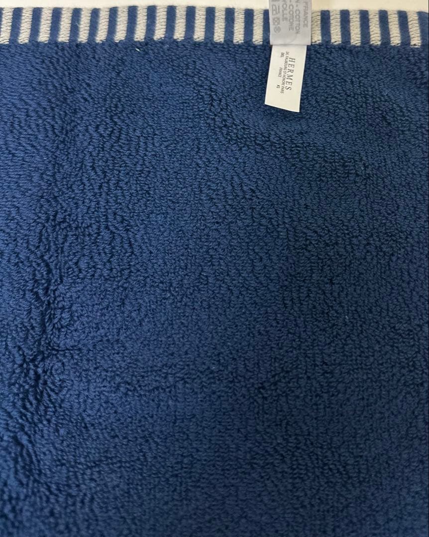HERMES ネイビー タオルハンカチ