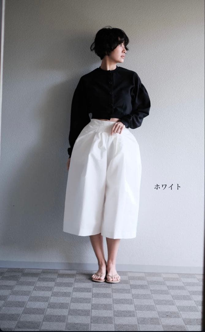 Nala ドレスパンツ　伊勢丹新宿店限定ホワイト　スイムウェア　美品