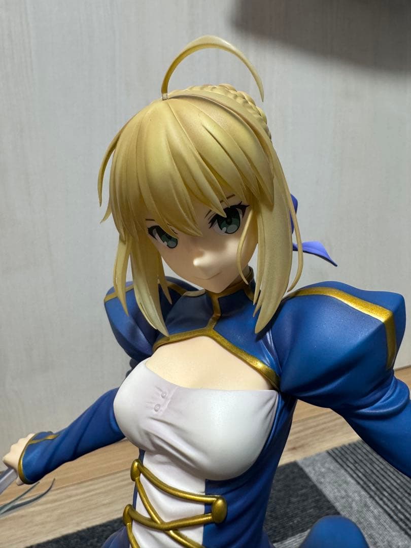 FREEing セイバー/アルトリア・ペンドラゴン 1/4スケールフィギュア