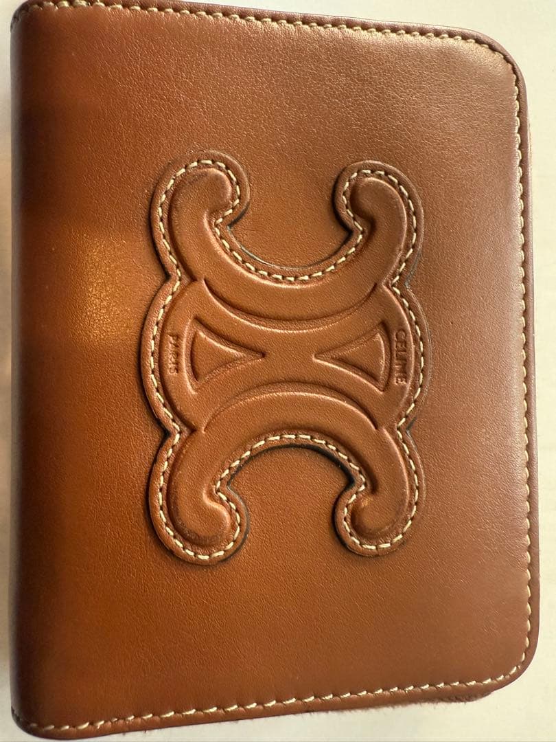 セリーヌ　キュイル トリオンフ コンパクトジップ