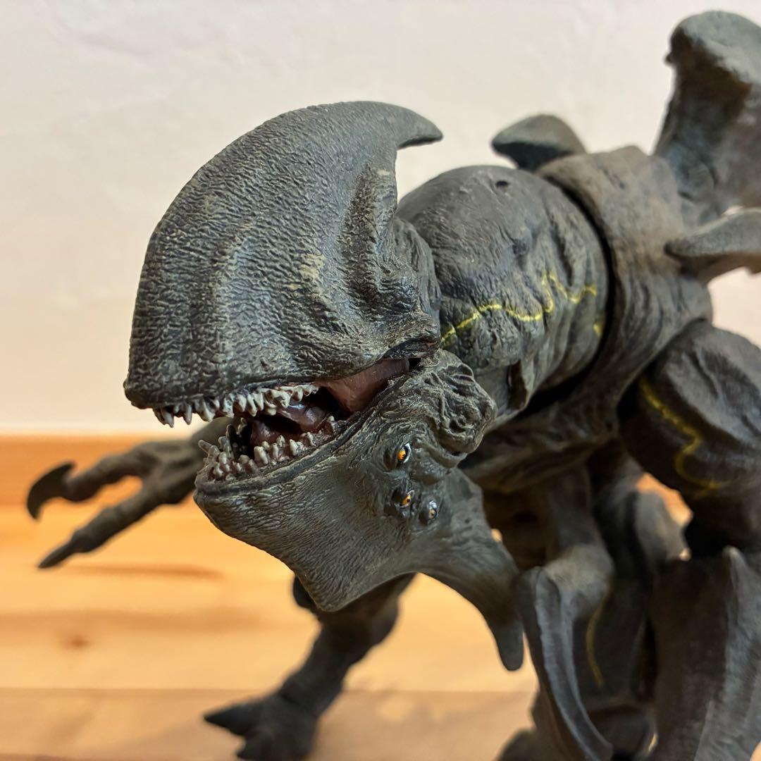 超レア‼️NECA ネカ パシフィックリム ムタヴォア