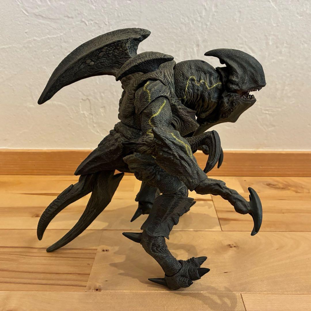 超レア‼️NECA ネカ パシフィックリム ムタヴォア