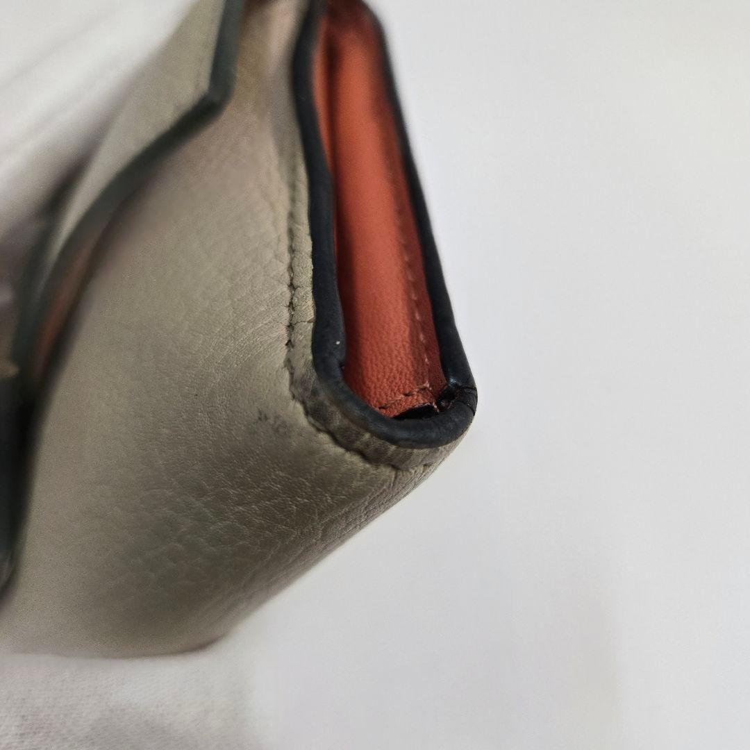 ロエベ　LOEWE　三つ折り財布　コンパクトウォレット　アナグラム