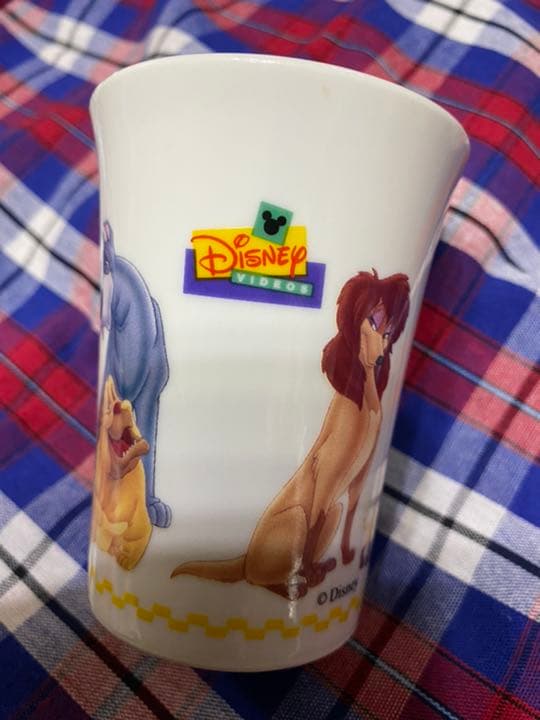 最終価格☆ディズニーOLIVER 陶器製コップ