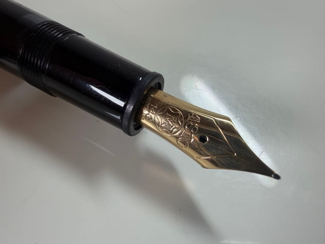 kK/9.9/15 モンブラン　14C 4810 万年筆