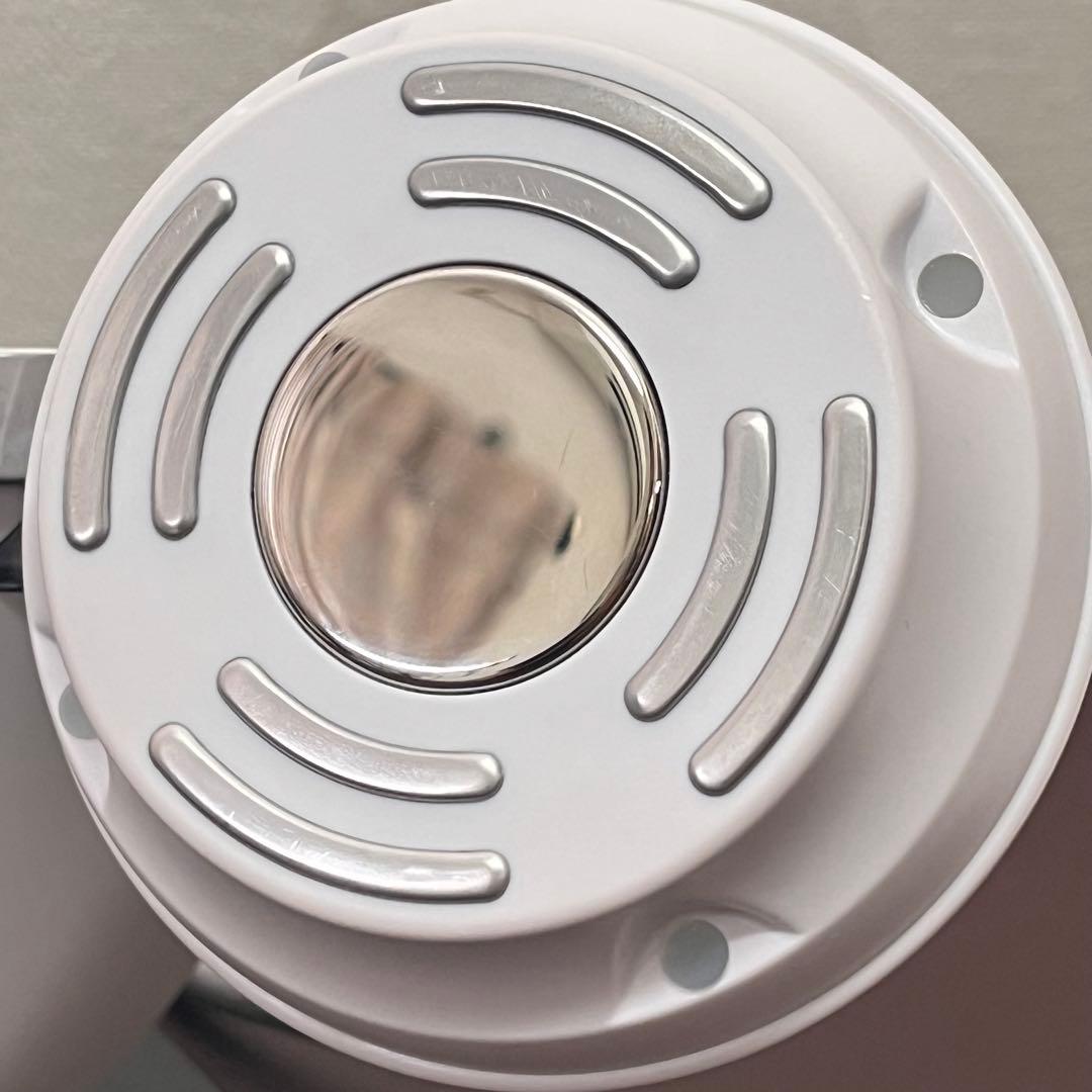 クワトロバーストキャビプレミア　プレミアム　痩身　フェイシャル