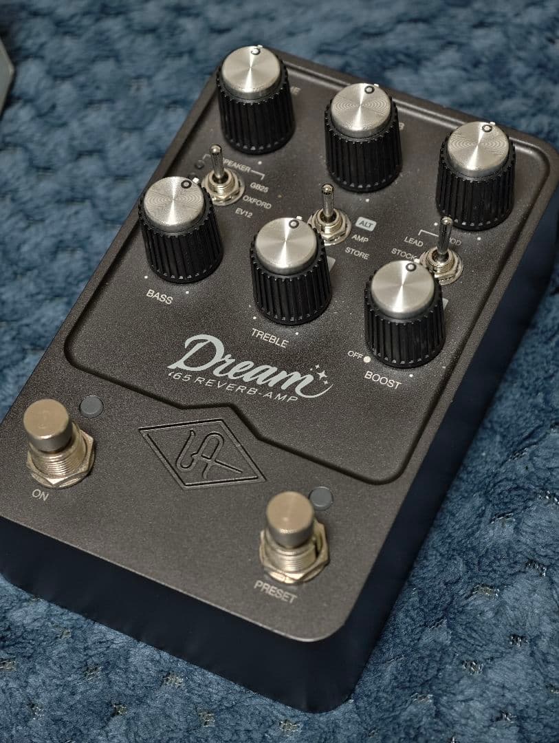 ギター UNIVERSAL AUDIO UAFX DREAM'65 Amplifier