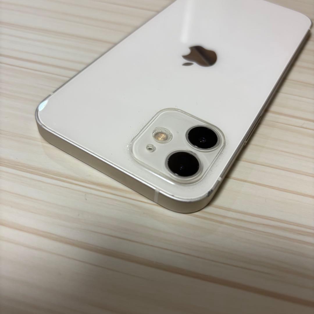 さか iPhone12 ホワイト　64GB 本体 iFaceケース付き
