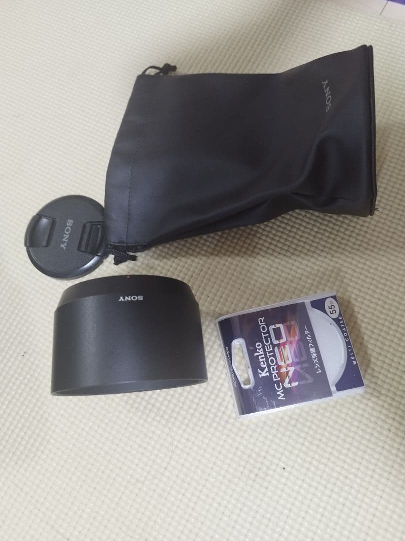 SONY SEL70300G純正レンズ 付属品あり