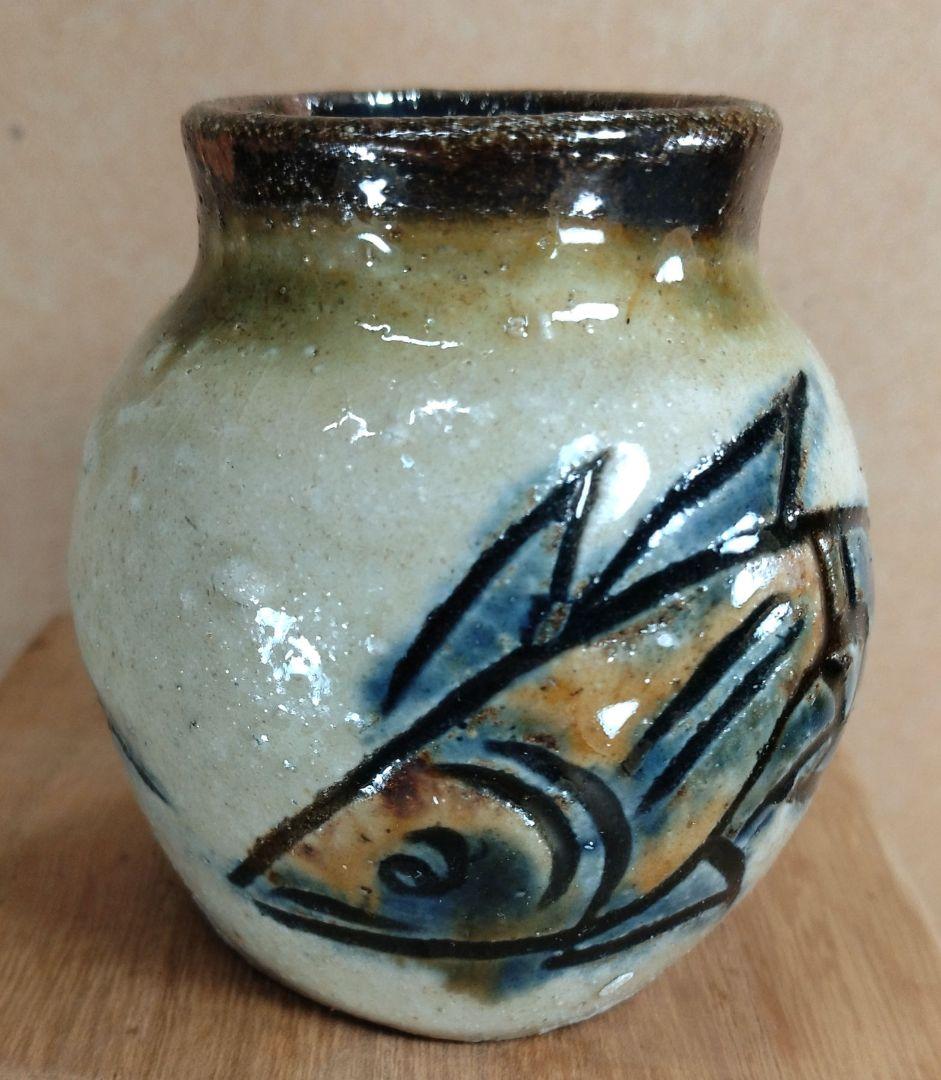 本物保証】金城次郎 小壷(魚文,2匹)共箱 栞 壷屋焼 人間国宝 美品 やちむん