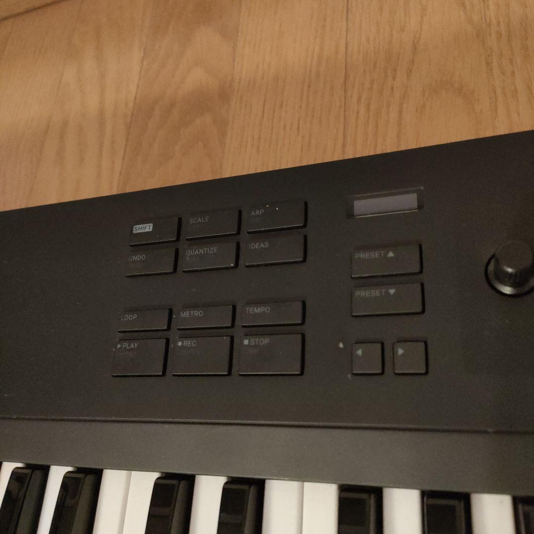 ネイティブインストゥルメンツ キーボード KOMPLETE KONTROLA61