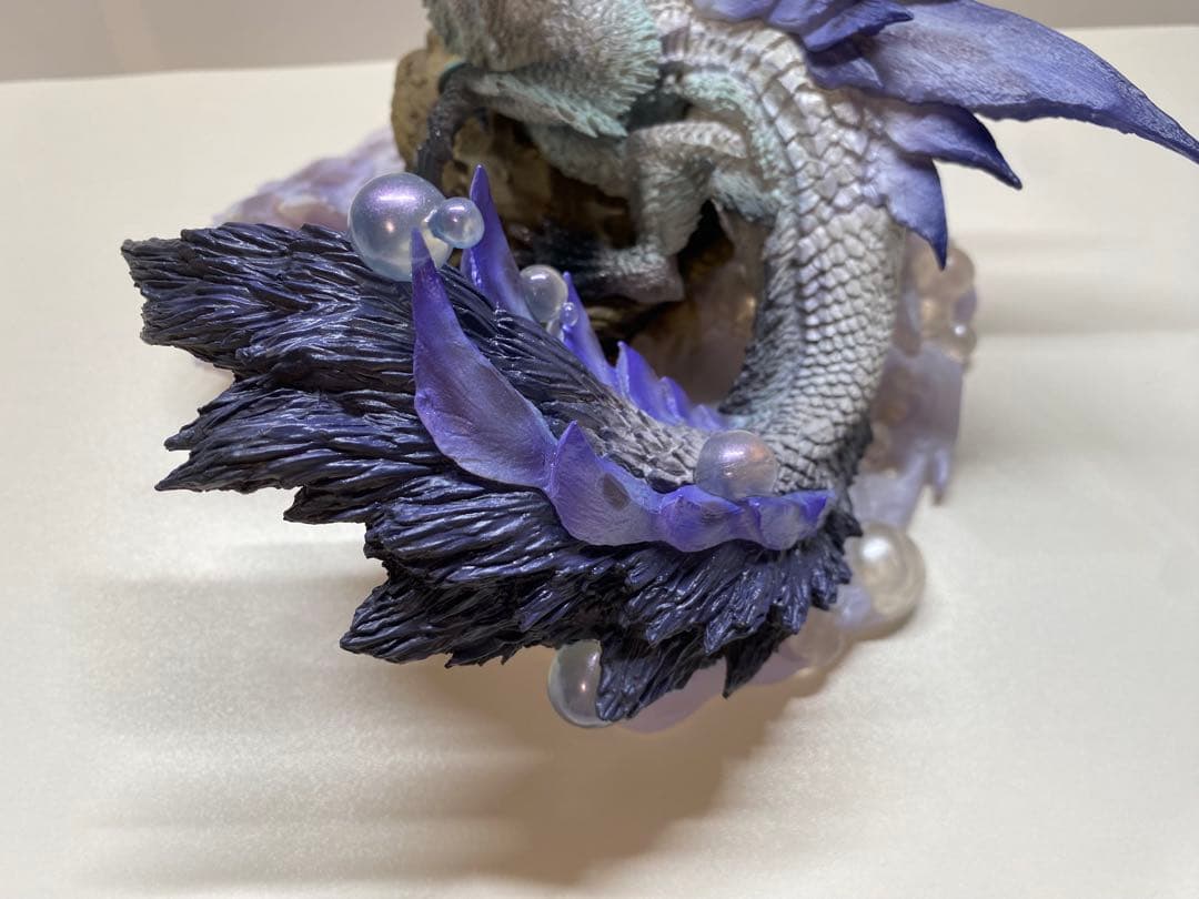 【クリエイターズモデル】焔狐竜 タマミツネ希少種　モンスターハンター　フィギュア