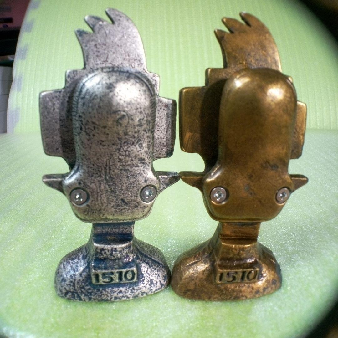 アンティーク調な絵画みたいな置物　フォトスタンド　ペーパーウェイト　2個セット