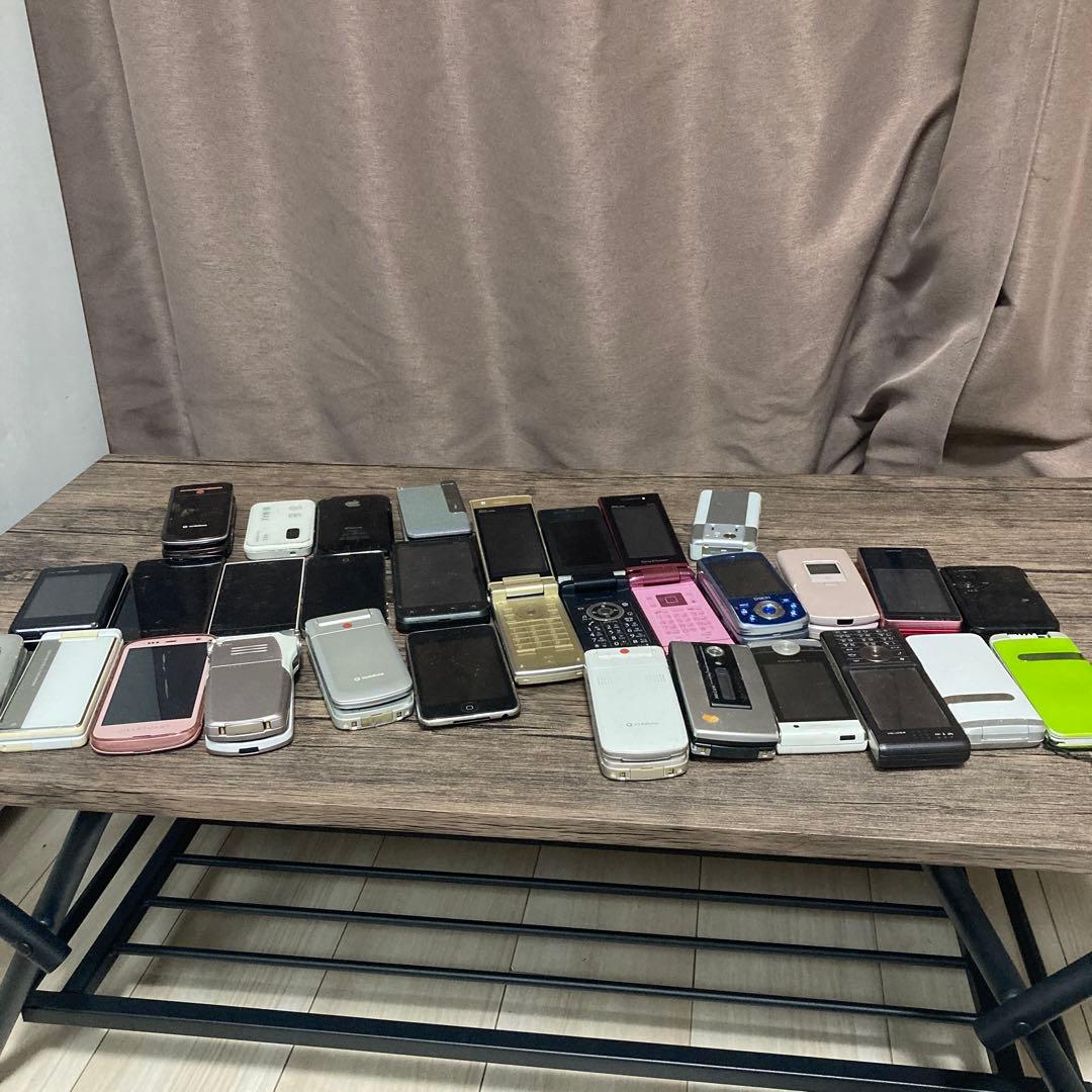 ジャンク品　携帯電話等まとめ売り接続不明