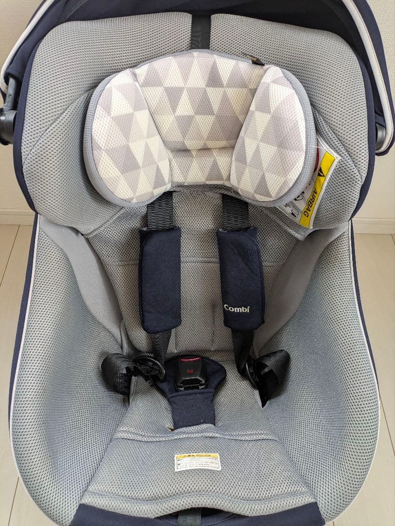Combi クルムーヴスマートISOFIXチャイルドシート ネイビーJN-570