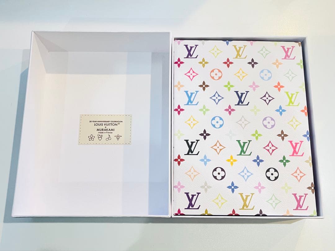 Louis Vuitton 村上隆 トレーディングカード 非売品 ノベルティ