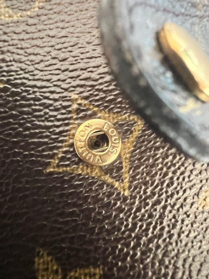 LOUIS VUITTON ルイヴィトン　折り財布　モノグラム