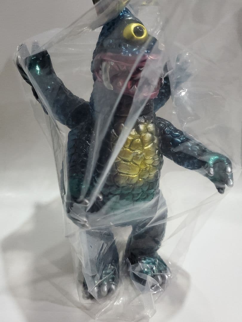 Marmit マーミット スカルヘッドバット パチ怪獣 ソフビ　4本腕ザゴラ