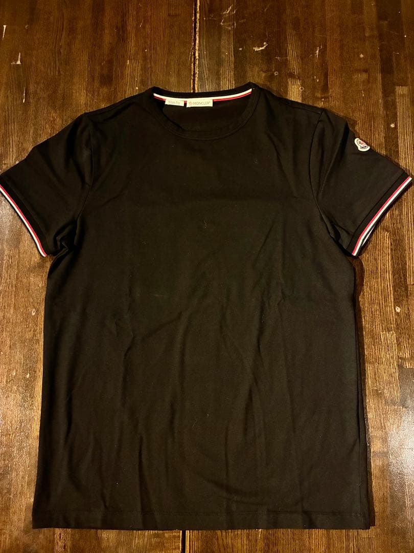 MONCLER スリムフィット ブラック Tシャツ