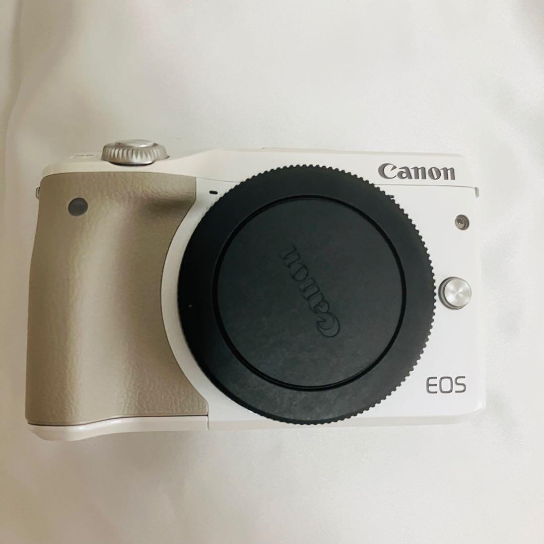 美品 Canon EOS M3 ミラーレス一眼 ダブルレンズキット ホワイト