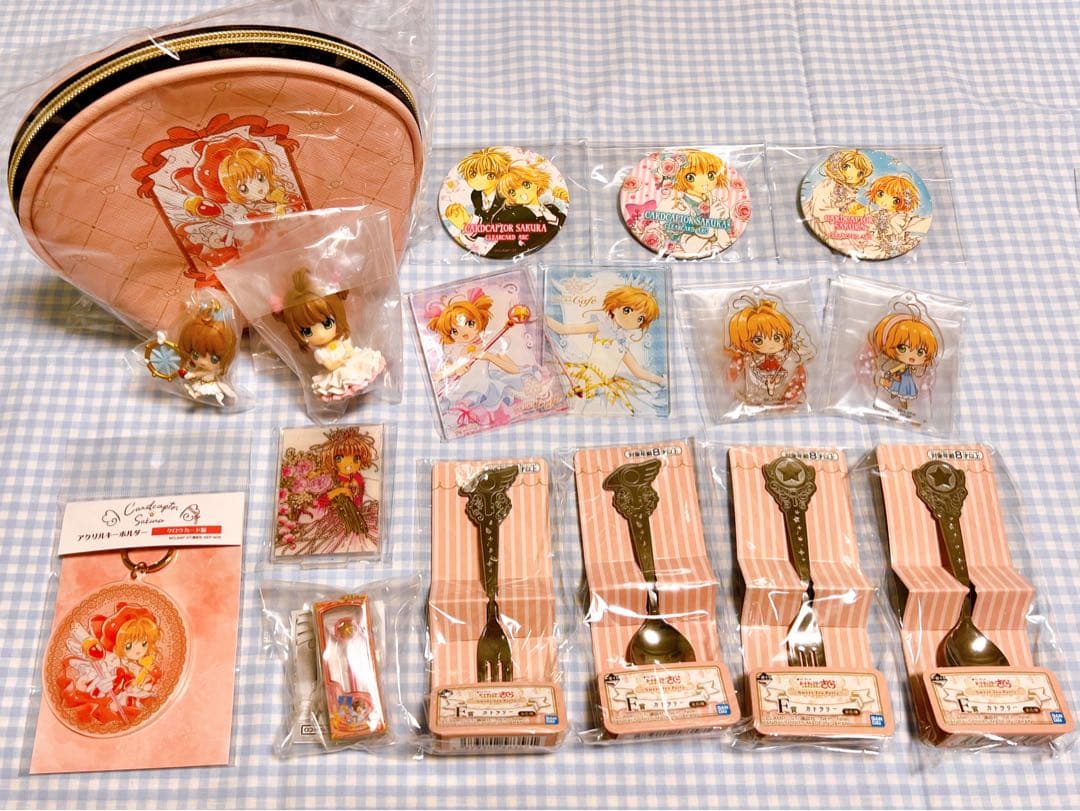 まとめ売り カードキャプターさくら 缶バッジ アクスタ アクキー ポーチ