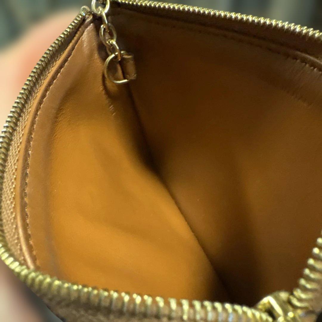 [CELINE]セリーヌケース トリオンフ　キーリング付きレザー