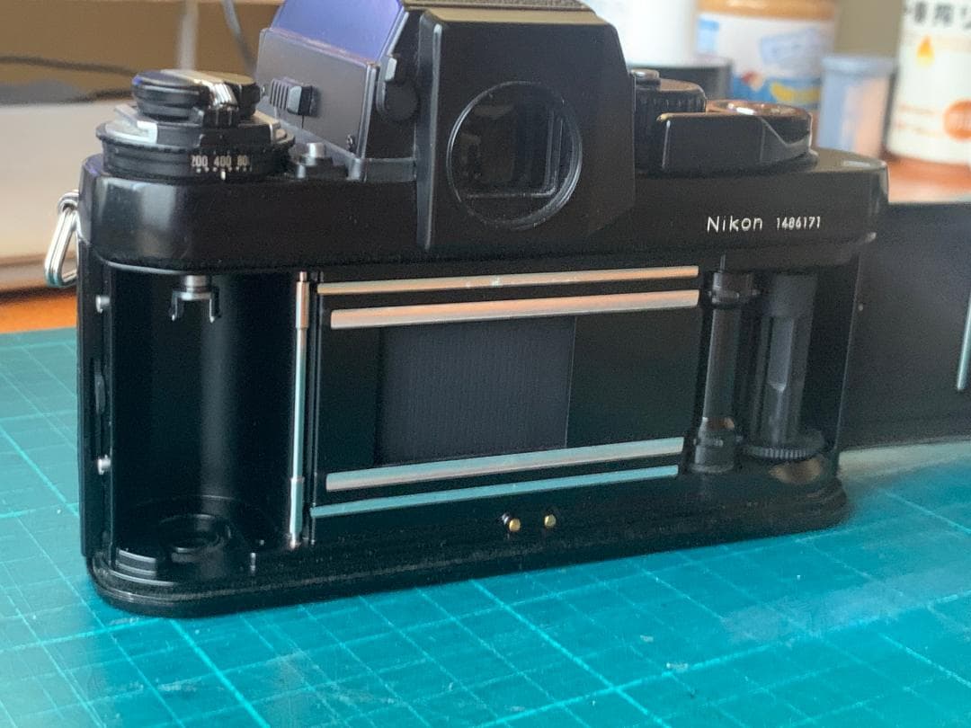 フィルムカメラ Nikon F3 HP + 2 Lens