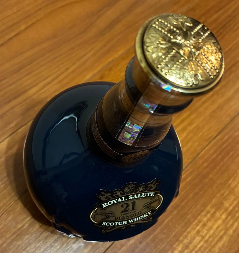 ★ 未開封品 ★  Salute 21年 サファイアエディション