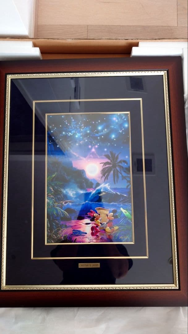 クリスチャン・ラッセン　ミッキー　ミニー　アズワン