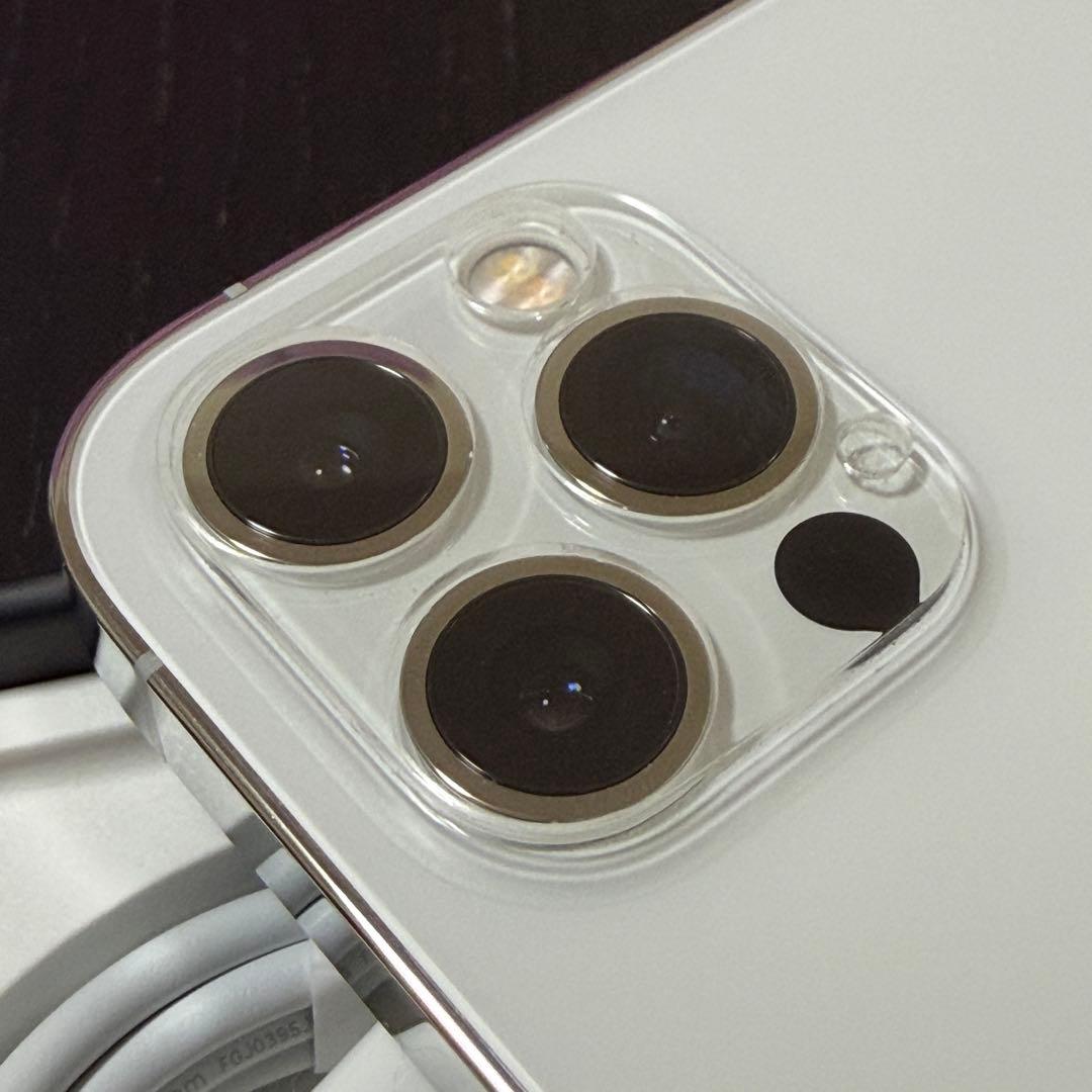 iPhone 12 Pro 256GB SIMフリー シルバー 箱 ケーブル付