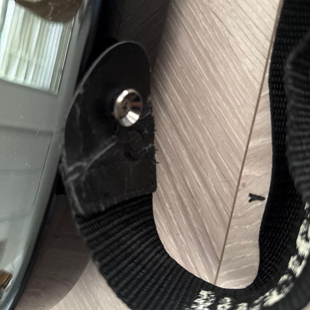 クリスマスセール☆Squier by Fender アブリル エレキギター