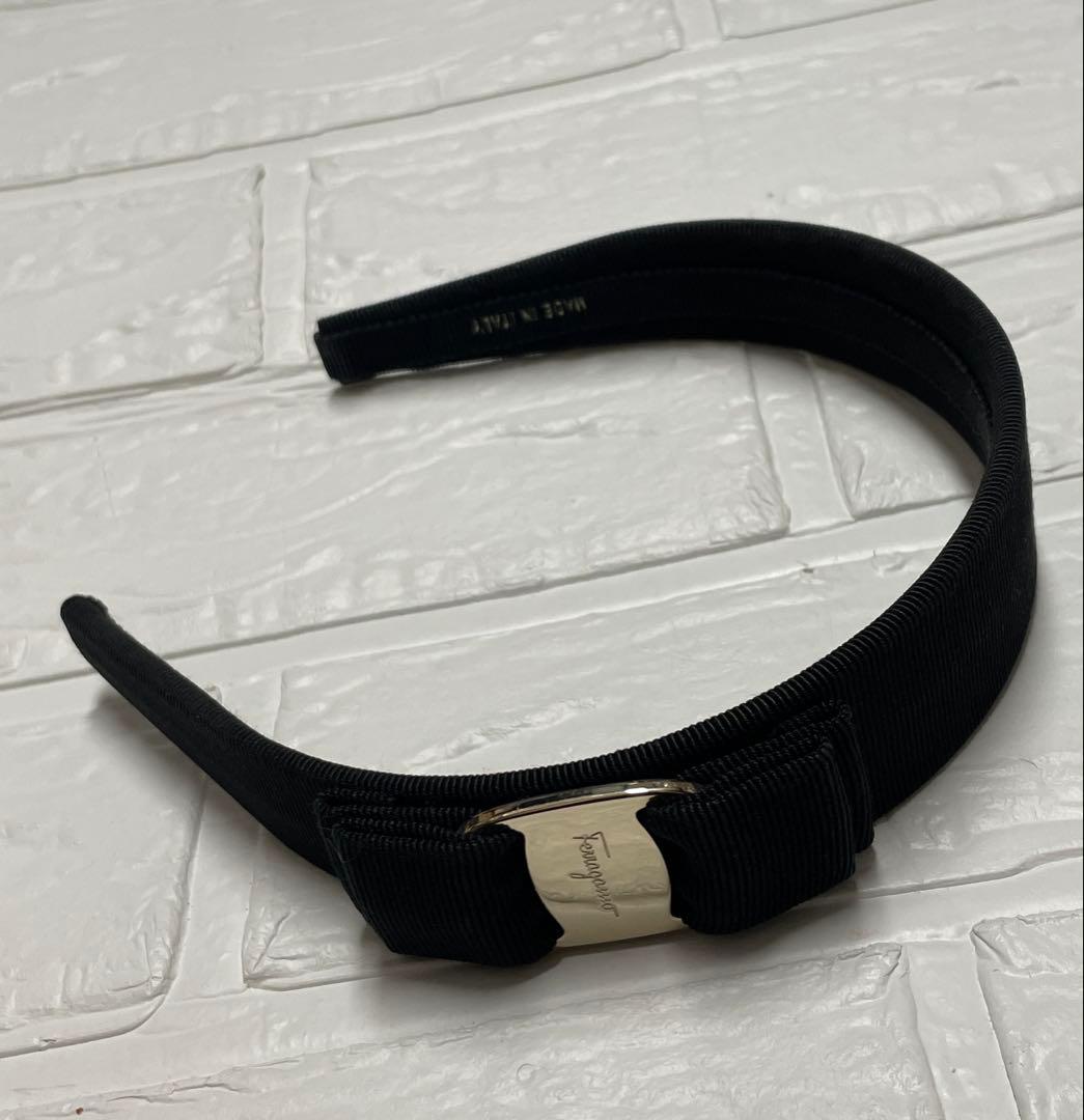 【美品】Salvatore Ferragamoフェラガモ カチューシャ　❤︎