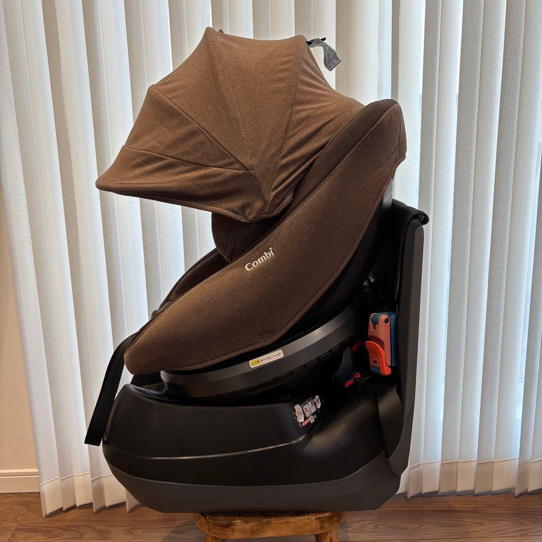 【Combi】クルムーヴスマート 新生児可