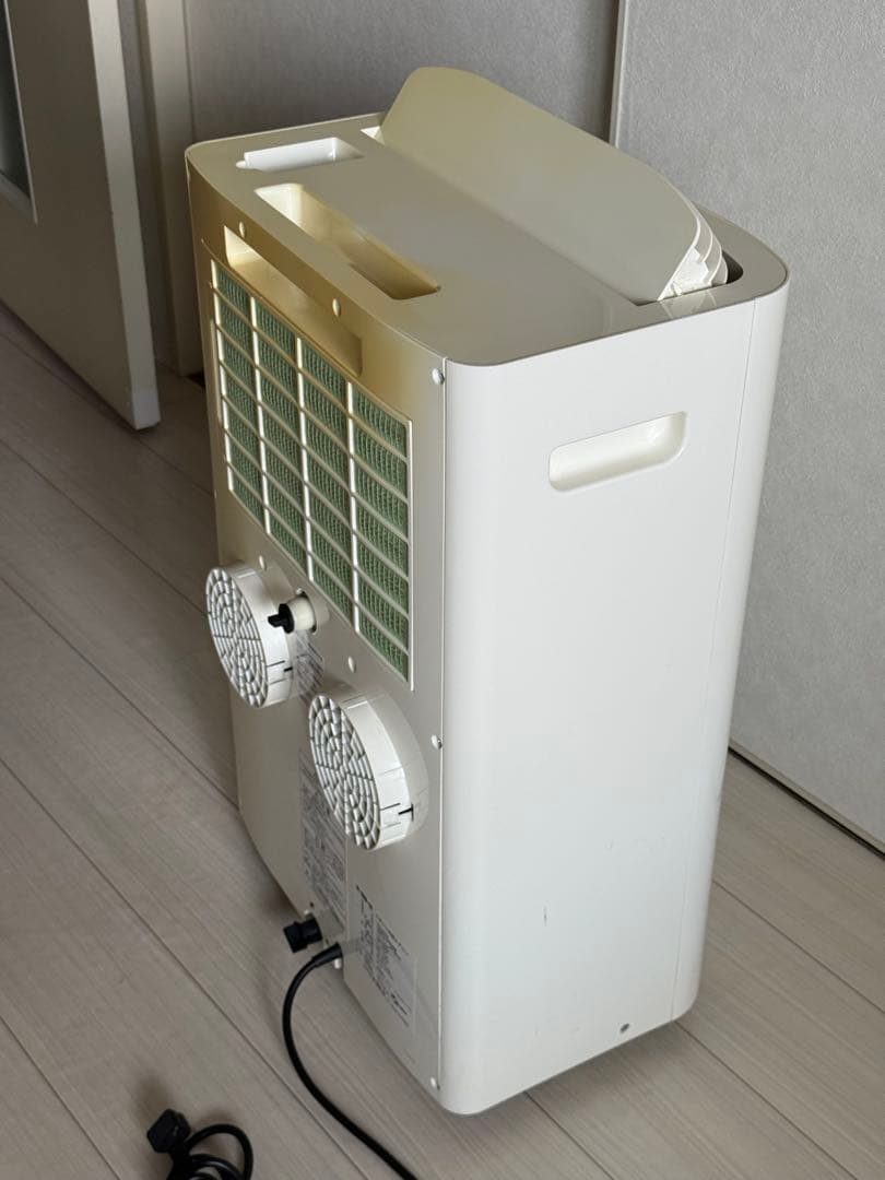 トヨトミ スポット冷暖エアコン TAD-22HW 2017年製