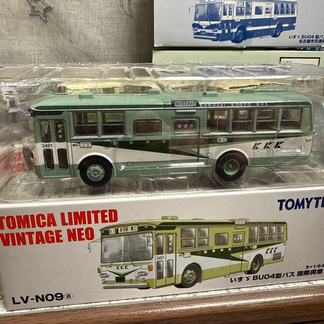 サ*カ様 トミカリミテッドヴィンテージネオLV-N09いすゞBU 04型バス5台