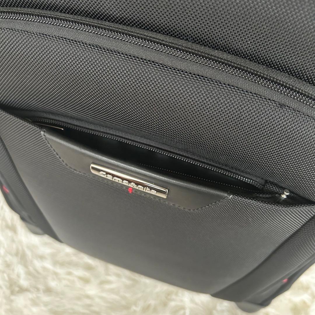 サムソナイト PRO-DLX4 機内持込可 スーツケース