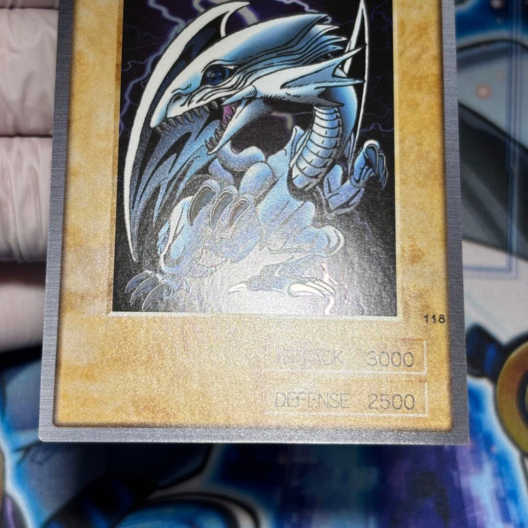 【美品-極美品】遊戯王 バンダイ　青眼の白龍　カードダス　東映　1998年　英語