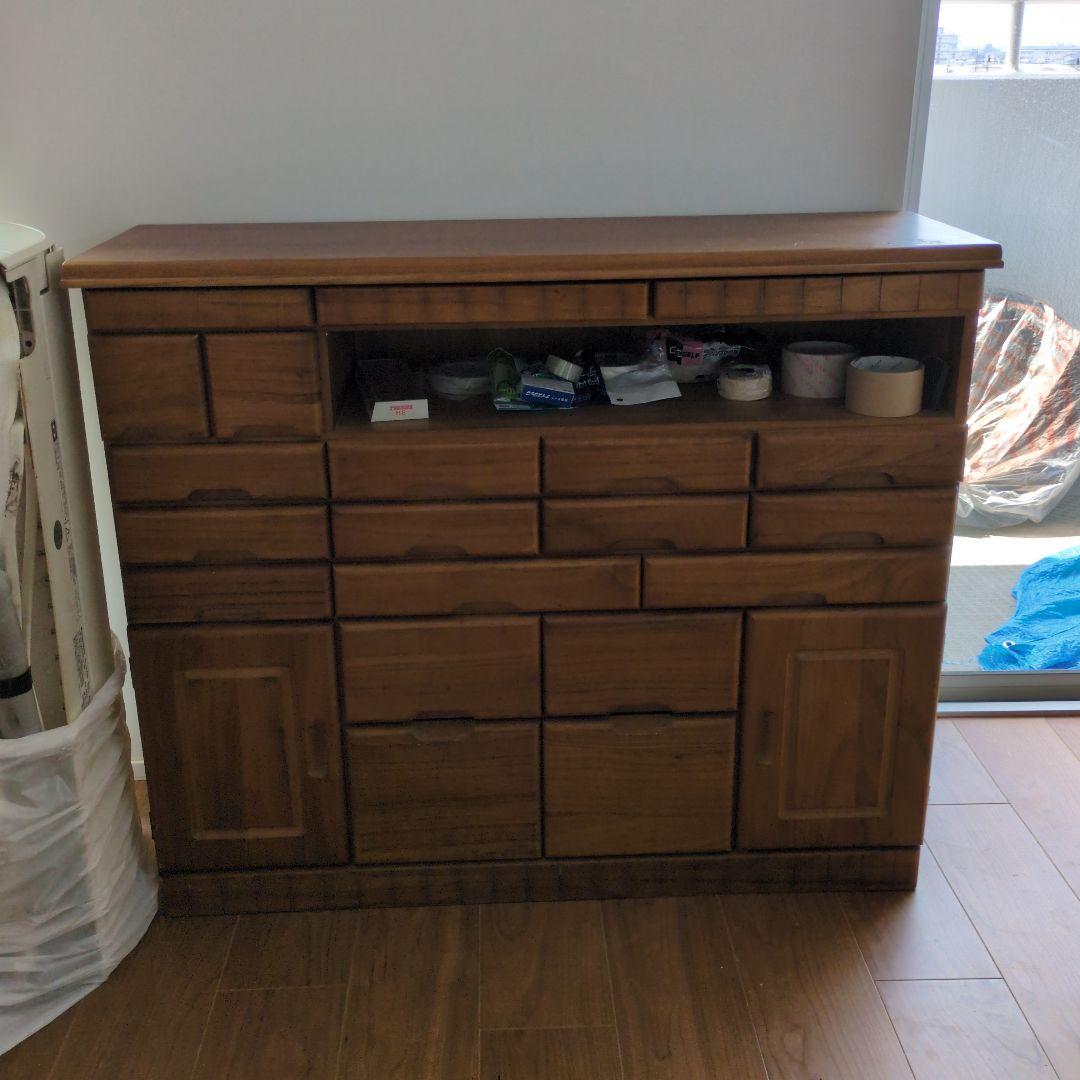 木製キャビネット 引き出し多数 中型