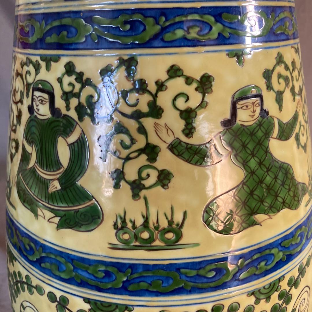 【源右衛門】古伊万里の伝統　日本の名窯　舘林源右衛門作　染錦黄彩ミナイ手　大花瓶