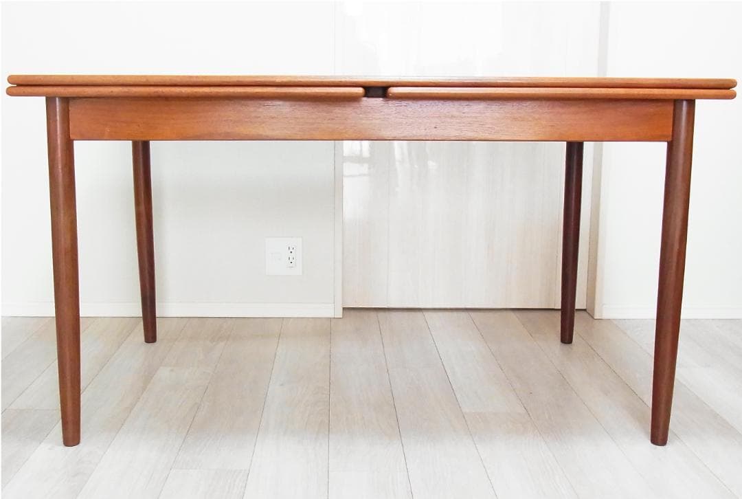 杢目が美しい伸長式 エクステンション ダイニングテーブル 北欧家具　ビンテージ