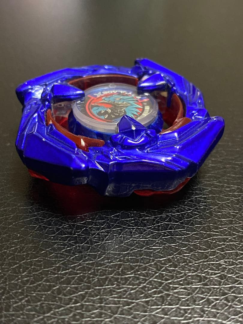 ベイブレードx コバルトドレイク 4-60 f メタルコートブルー