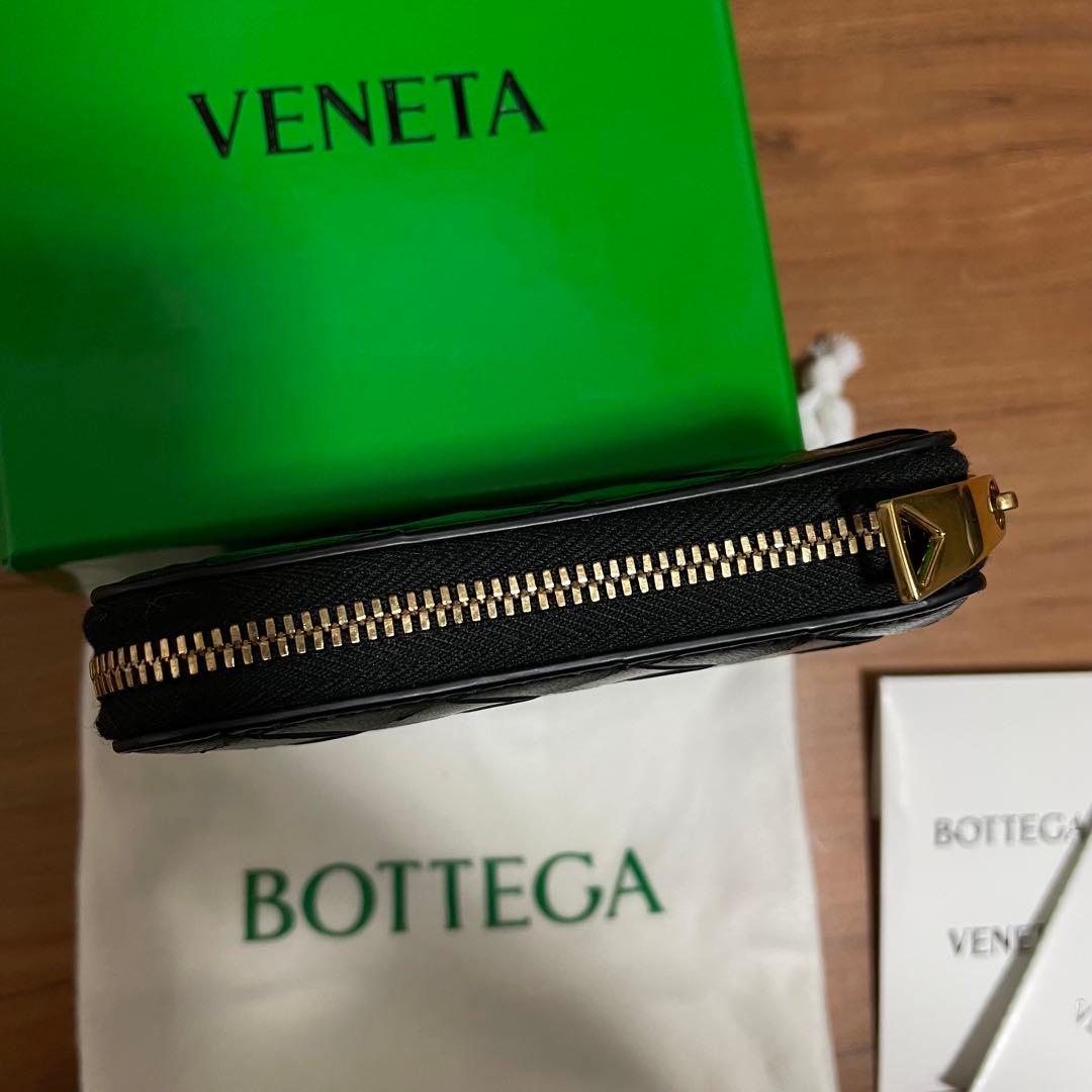 定価11万　新品　BOTTEGA VENETA ブラック ラウンドファスナー財布