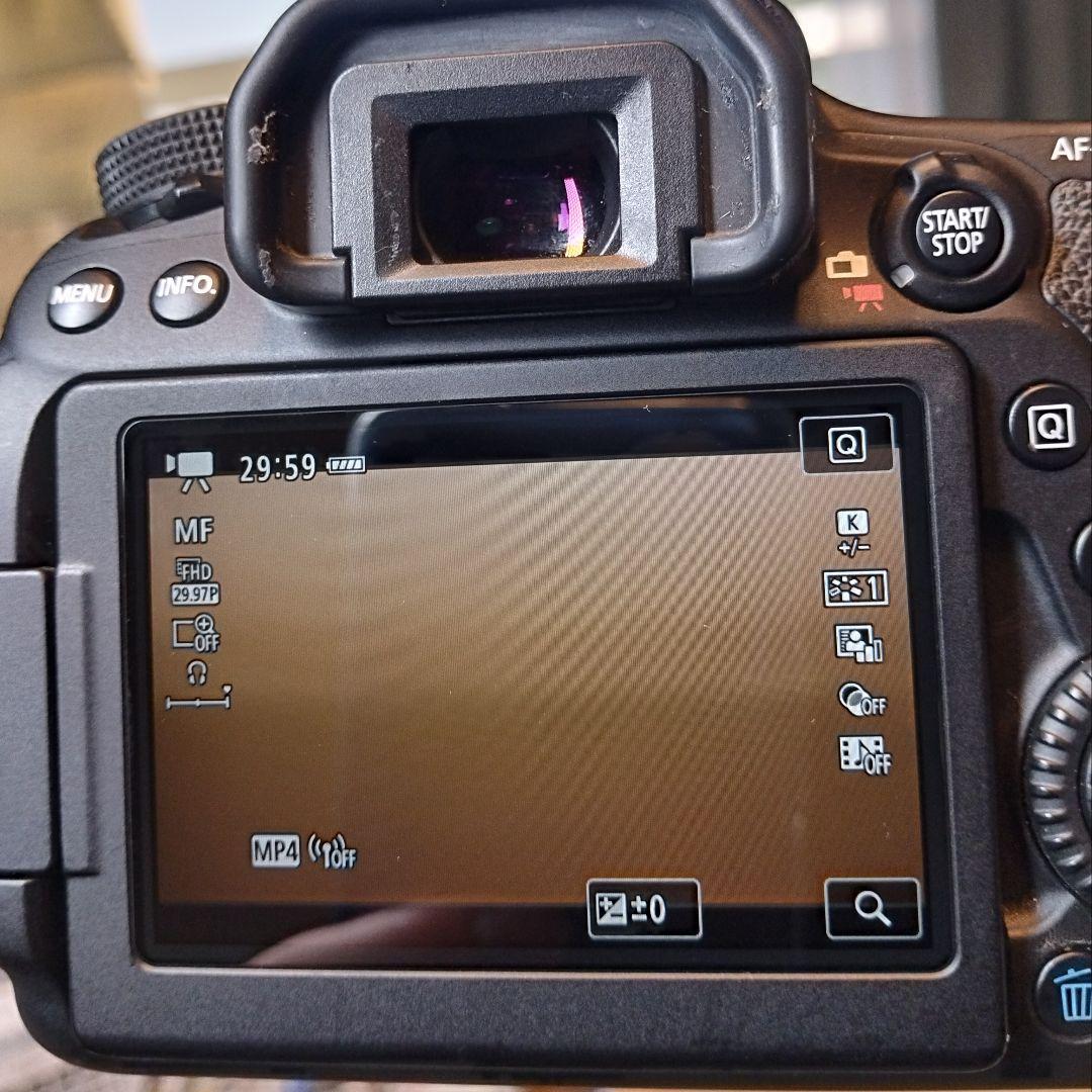 Canon EOS 80D ボディ 訳あり 動作確認済