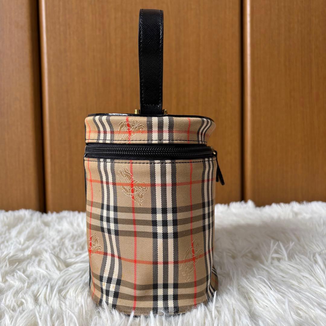 ✨️美品 バーバリー バニティ ポーチ ノバチェック シャドーホース ロゴ
