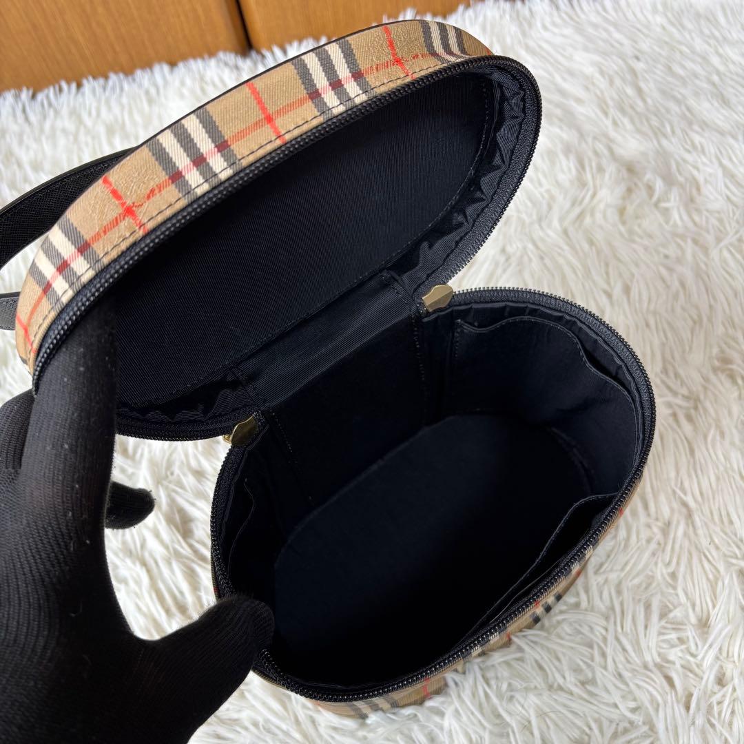 ✨️美品 バーバリー バニティ ポーチ ノバチェック シャドーホース ロゴ