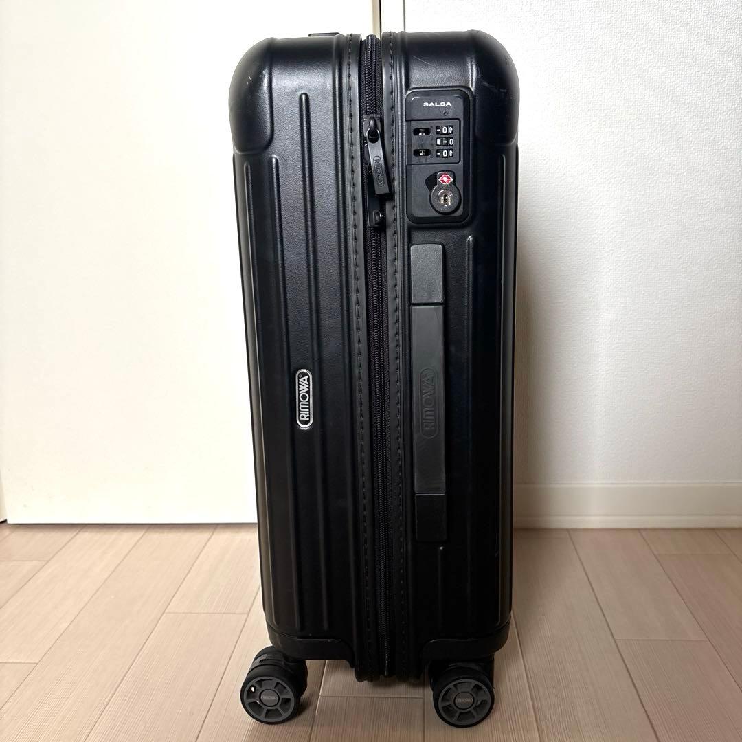 RIMOWA 機内持ち込みスーツケース
