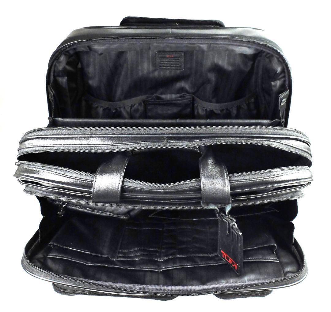 トゥミ 96127DH ALPHA ナパレザー・DXホィールド ブリーフ（レア）