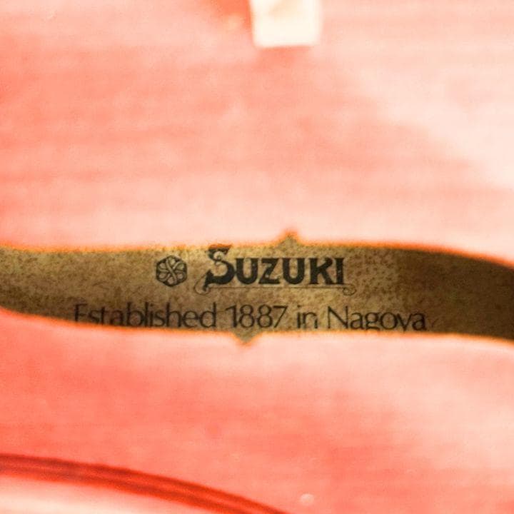 SUZUKI スズキ バイオリン No.300 4/4 Anno 1979年 弓