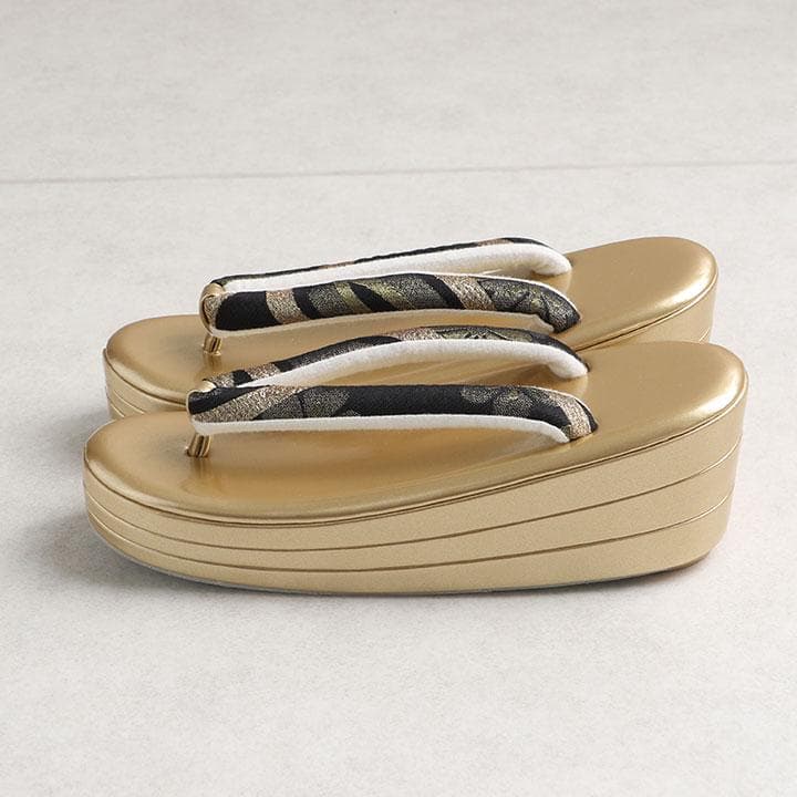 【新品】草履バッグセット モダン古典柄 帯地 　厚底草履　24cm　03090