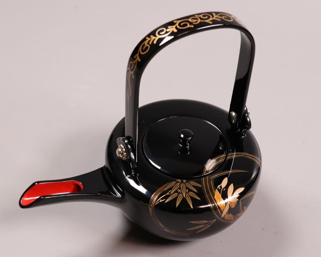 能登輪島塗 柴田屋造 花の丸蒔絵 屠蘇器 共箱 木製漆器 盃 銚子【MA271】